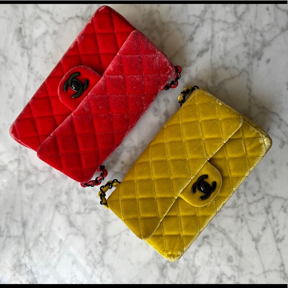 Chanel Mini Rectangle with Rare So Black Hardware - Picture 3 of 6